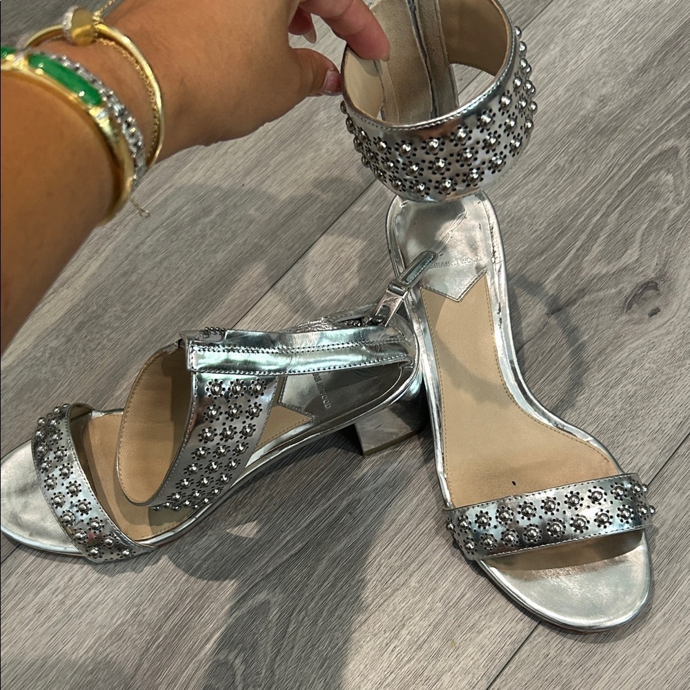 Brian Atwood Kendyll Silver Studded Low Heel Sandals Sz 6.5 - Picture 6 of 15